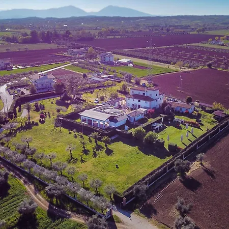 Molike * جوليانوفا