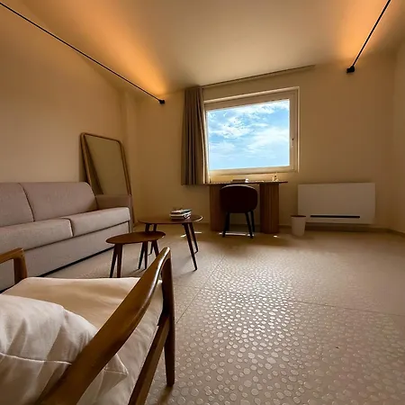 Molike * جوليانوفا