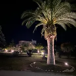 Molike Hotel *