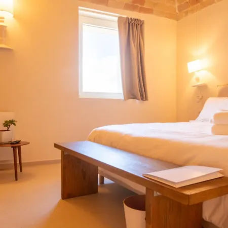 Molike Hotel